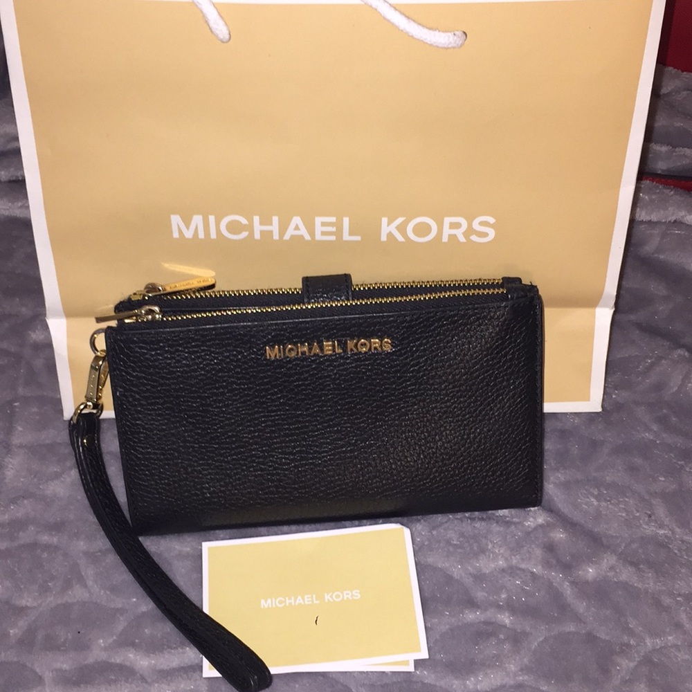 Michael Kors wallet